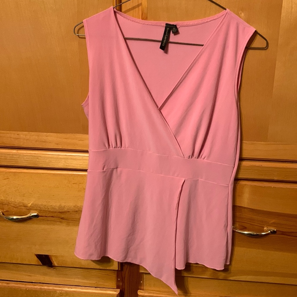Susan Lawrence cross front top size medium